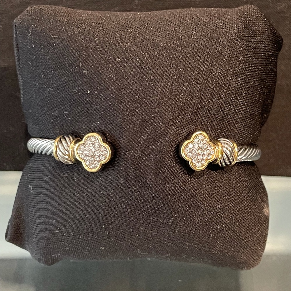 Jewelry Set - Picture 6 of 10